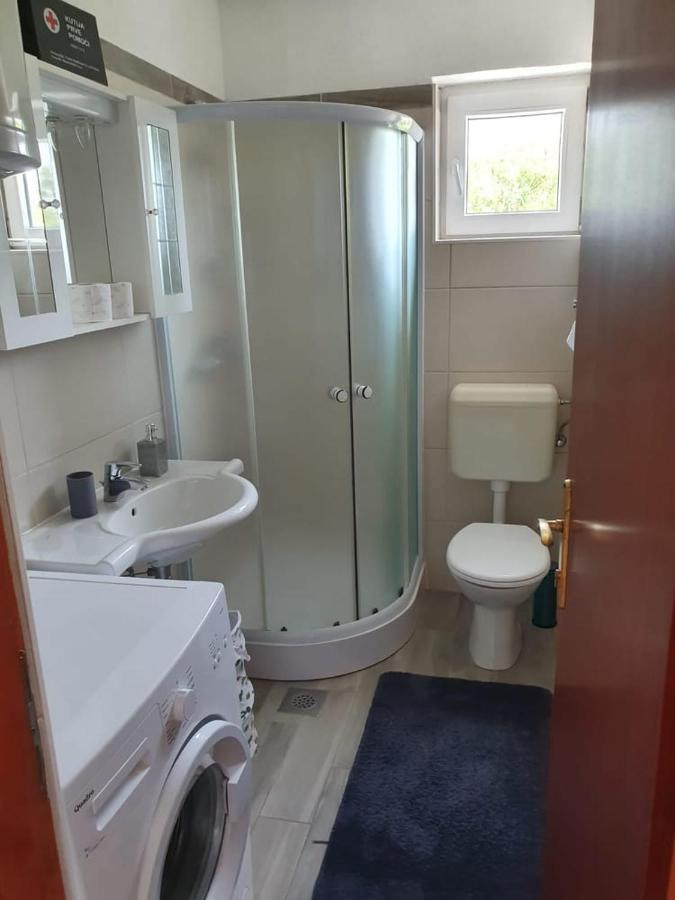 Apartmani Lucija Масленица Екстериор снимка