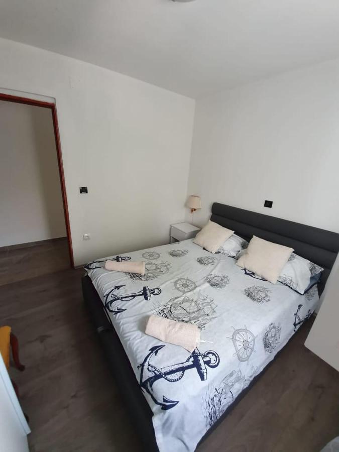 Apartmani Lucija Масленица Екстериор снимка
